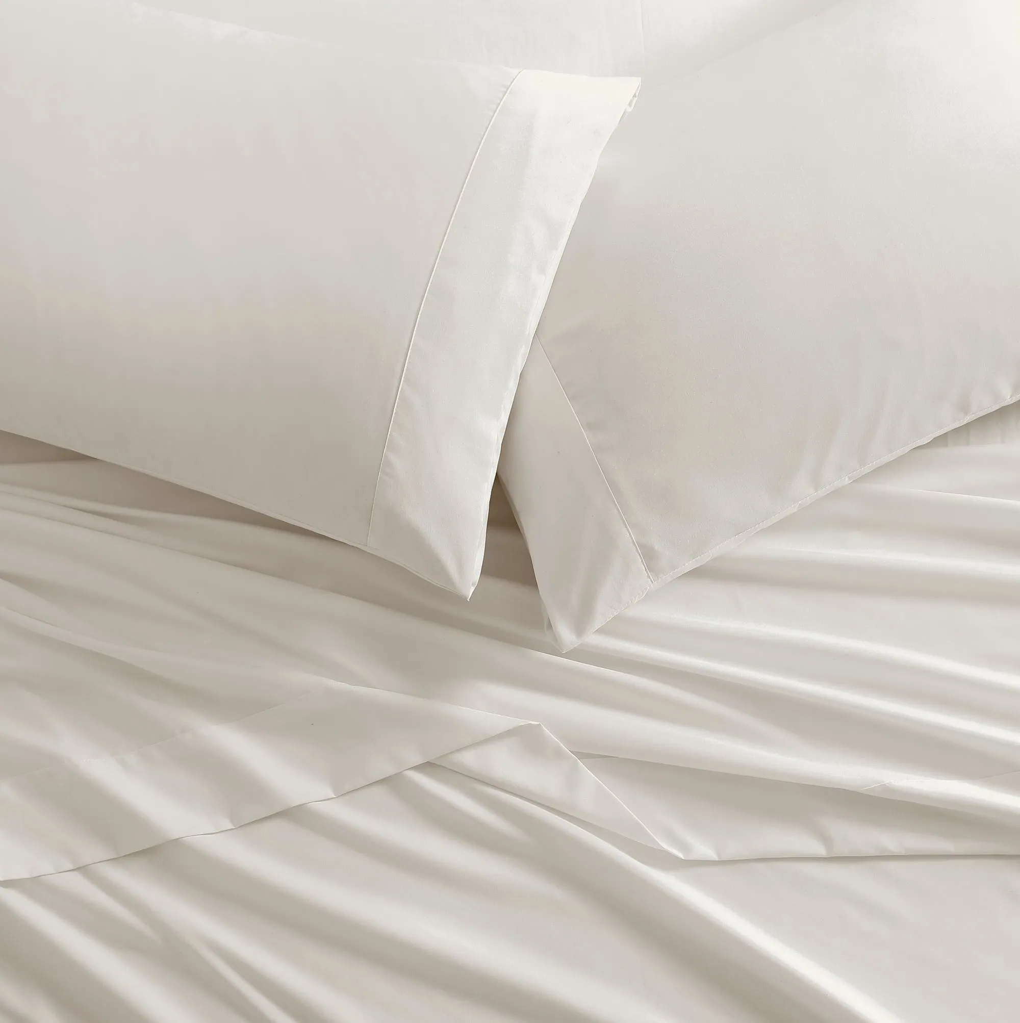 Brielle Home Extra Soft Sheets Set & Pillowcase