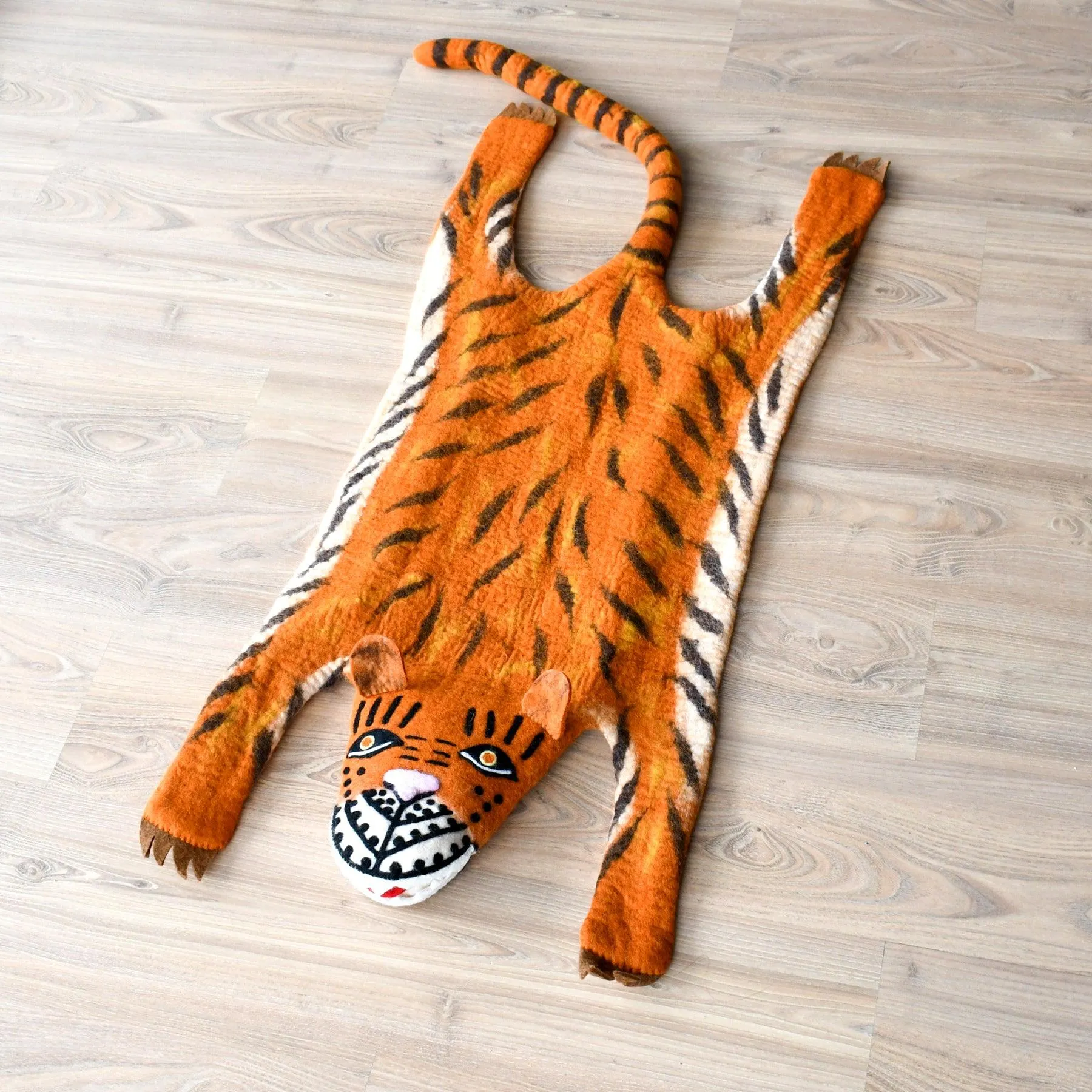 Felt Tiger Roar Nursery Rug