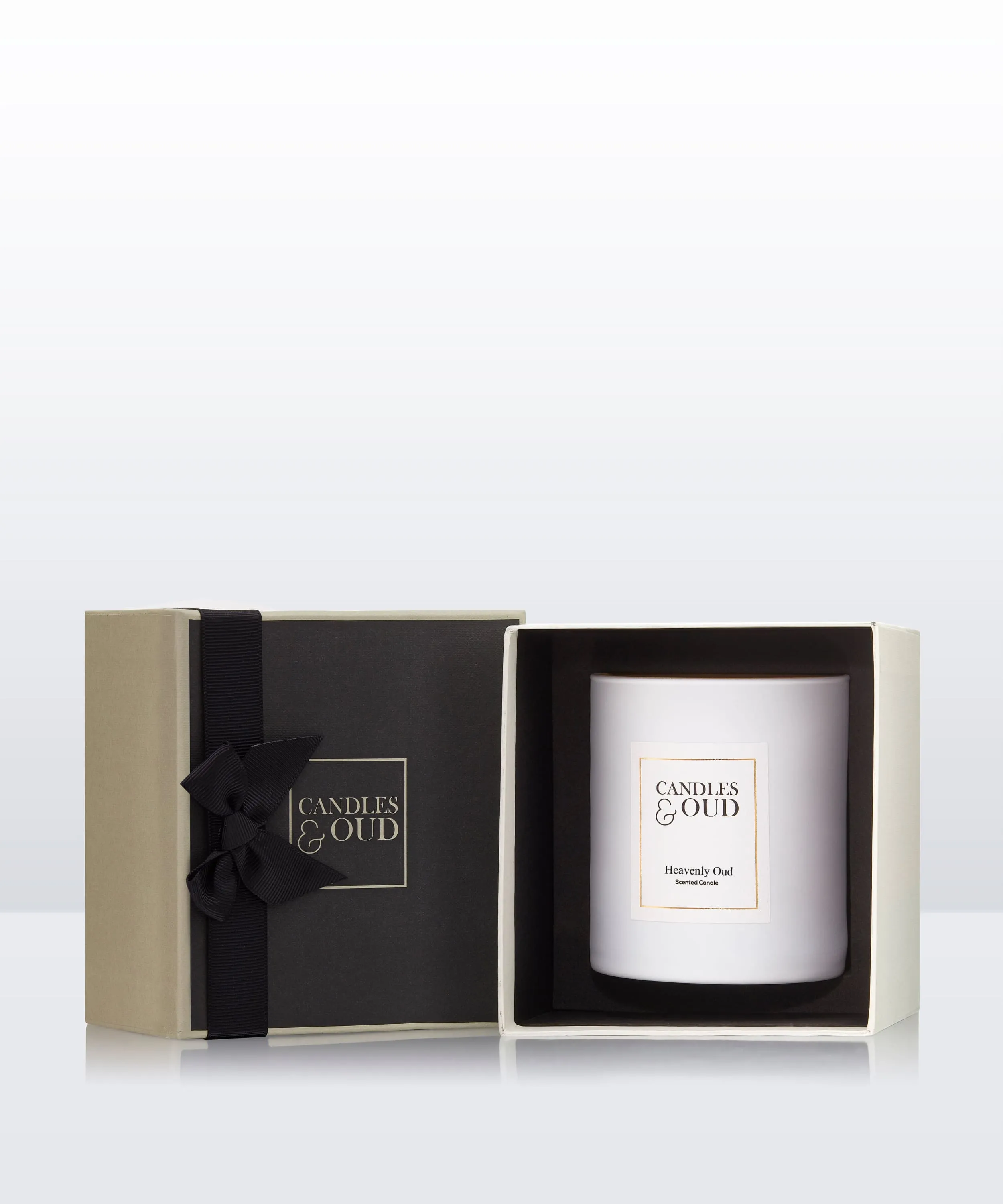 Heavenly Oud Candle