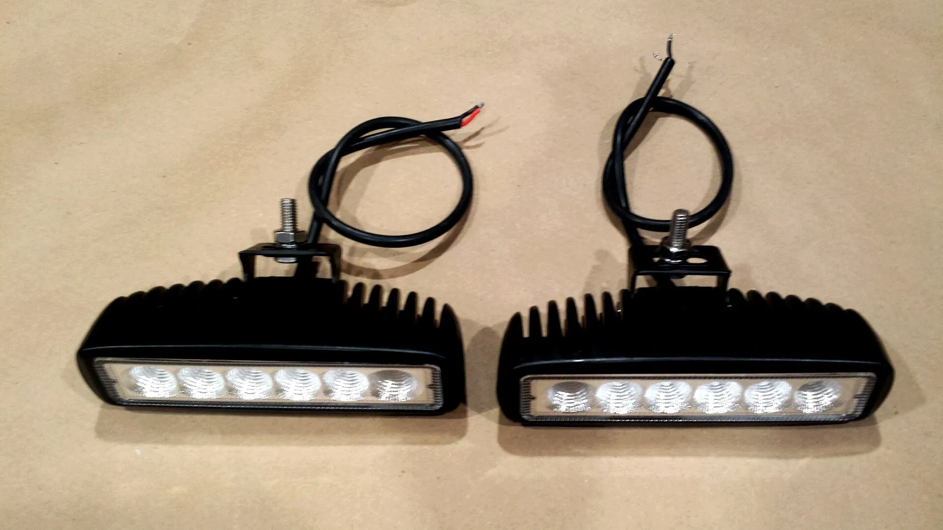 Lobo LED Spreader / Docking Light Set 18W 1320 Lumen White or Black