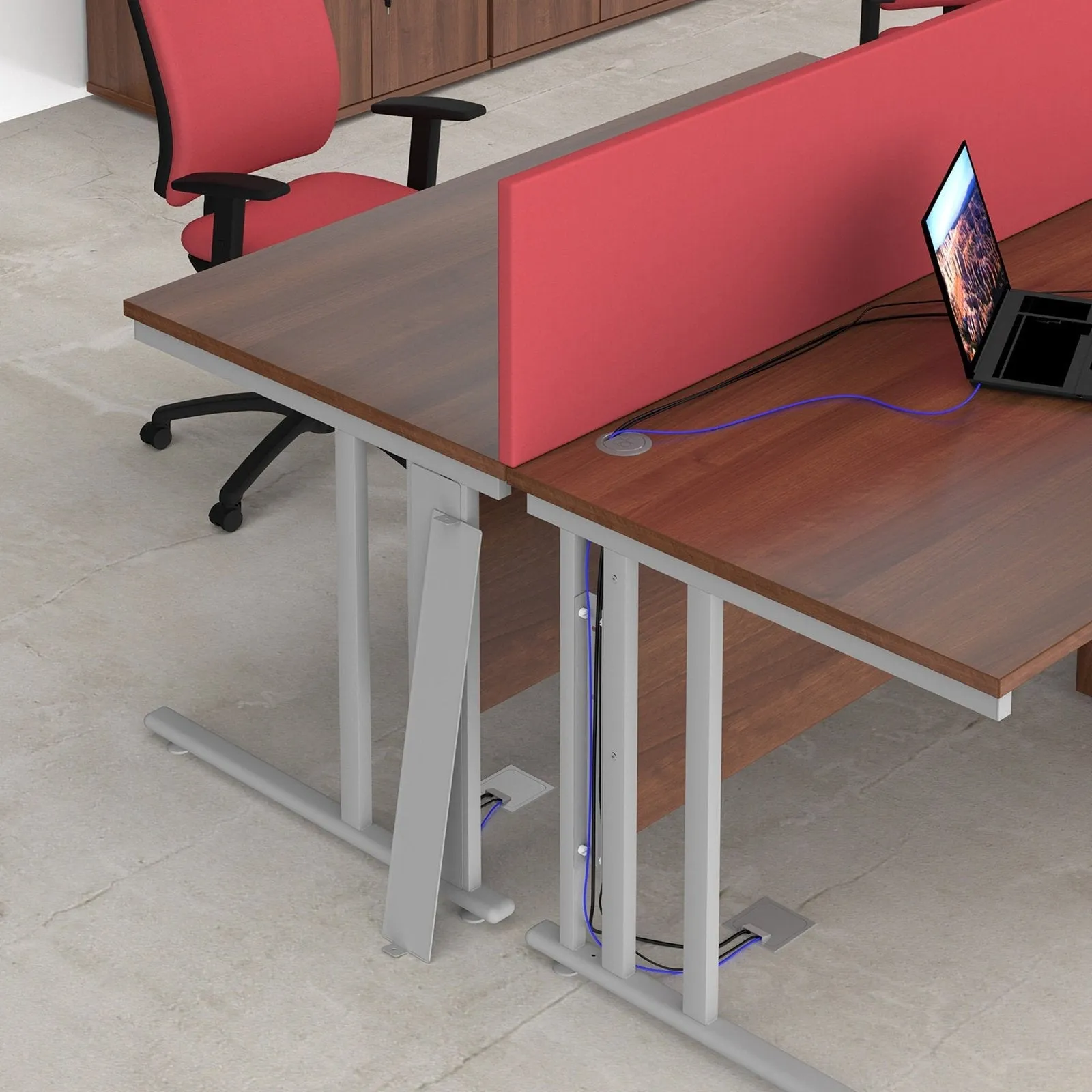 Maestro 25 cable managed leg straight desk 600 deep with two x 2 drawer pedestals