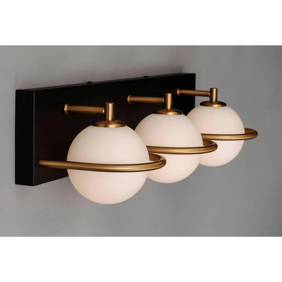 Revolve 20 in. 3 Lights LED Vanity Light Gold Finish