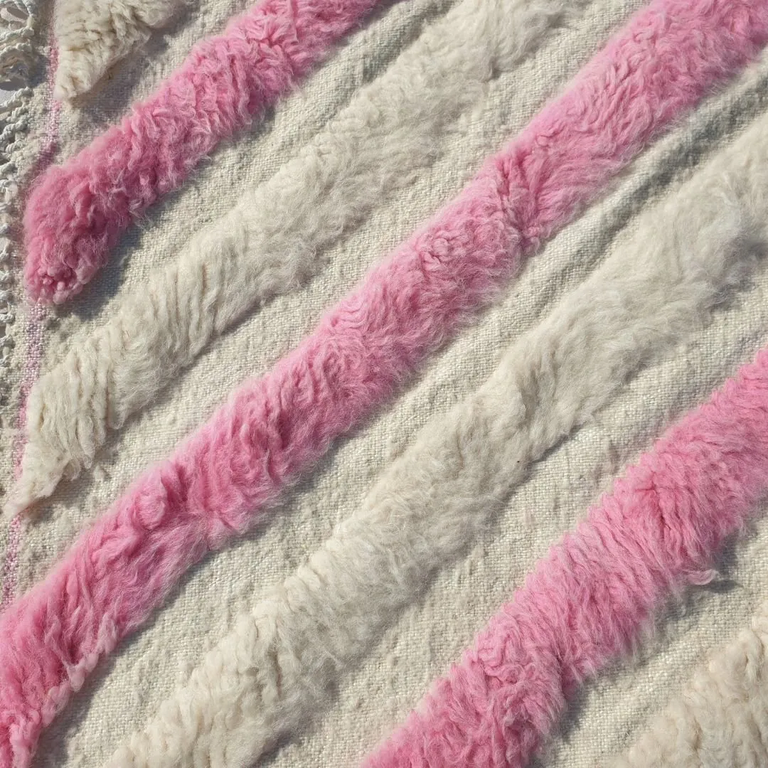 Tiwla | White & Pink Moroccan Rug 3x5 Beni Ourain Ultra Soft | 3'74x5'51 Ft | 114x168 cm